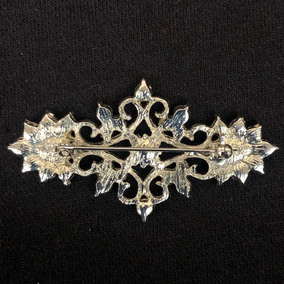 Rhinestone brooch - Picture 4 of 6